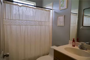 5325 Beauty St, Lehigh Acres, FL 33971 - Photo 5