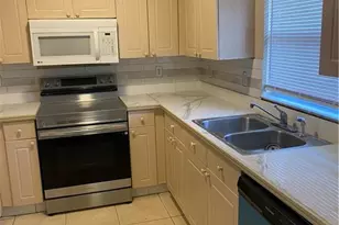 2702 Robin Ave S, Lehigh Acres, FL 33973 - Photo 11