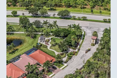 16423 Barclay Ct, Naples, FL 34110 - Photo 35