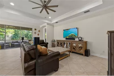 16423 Barclay Ct, Naples, FL 34110 - Photo 11