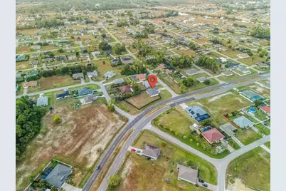 1124 NE 35th Ln, Cape Coral, FL 33909 - Photo 47