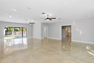 4920 Shady River Ln, Fort Myers, FL 33905 - Photo 9