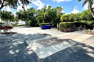 788 Park Shore Dr, Naples, FL 34103 - Photo 35