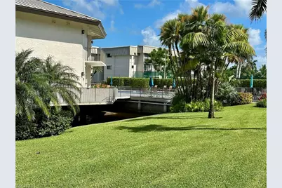 788 Park Shore Dr #D20, Naples, FL 34103 - Photo 29
