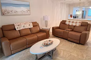 17454 Blueberry Hill Dr, Fort Myers, FL 33908 - Photo 5