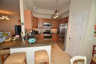 10572 Smoke House Bay Dr, Naples, FL 34120 - Photo 9