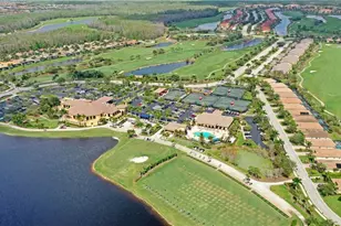 10572 Smoke House Bay Dr, Naples, FL 34120 - Photo 37