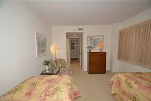 10951 Gulf Shore Dr, Naples, FL 34108 - Photo 17