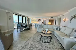 10951 Gulf Shore Dr, Naples, FL 34108 - Photo 13