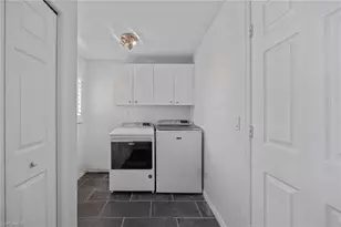 707 Portside Dr, Naples, FL 34103 - Photo 31