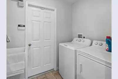 203 NE 24th Ter, Cape Coral, FL 33909 - Photo 23