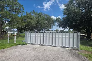 451 Bald Cypress Ave, Clewiston, FL 33440 - Photo 17
