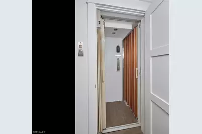 430 10th Ave S #305, Naples, FL 34102 - Photo 23
