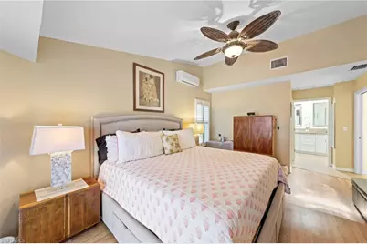 1330 SW 4th Ct, Cape Coral, FL 33991 - Photo 15