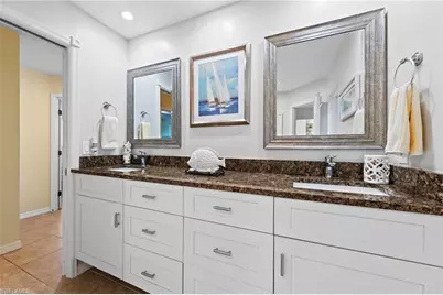 1330 SW 4th Ct, Cape Coral, FL 33991 - Photo 23
