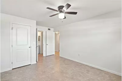 4290 Gulfstream Dr #5, Naples, FL 34112 - Photo 17