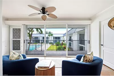 333 Harbour Dr #209, Naples, FL 34103 - Photo 7