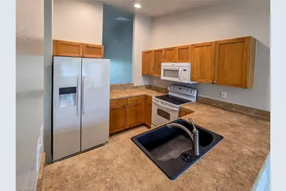 516-518 SE 5th Pl, Cape Coral, FL 33990 - Photo 15
