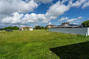 516-518 SE 5th Pl, Cape Coral, FL 33990 - Photo 37