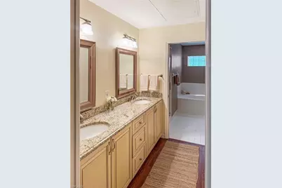 776 Eagle Creek Dr #303, Naples, FL 34113 - Photo 21