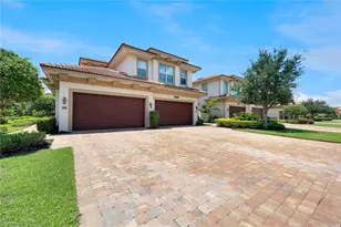 7801 Hawthorne Dr, Naples, FL 34113 - Photo 1