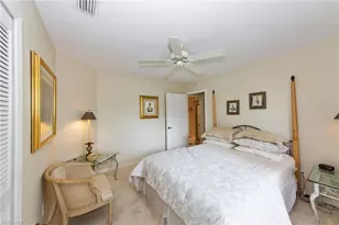 7050 Barrington Cir, Naples, FL 34108 - Photo 13