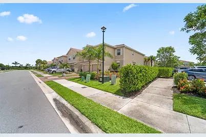 2914 Citrus St, Naples, FL 34120 - Photo 3