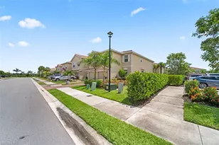 2914 Citrus St, Naples, FL 34120 - Photo 3