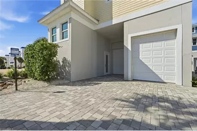 260 Key West Ct, Fort Myers Beach, FL 33931 - Photo 9