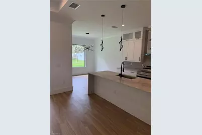 2613 43rd Ave NE, Naples, FL 34120 - Photo 3