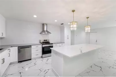 6031 Macbeth Ln, Fort Myers, FL 33908 - Photo 7