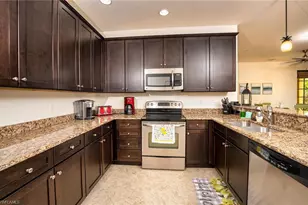 8986 Cambria Cir, Naples, FL 34113 - Photo 9