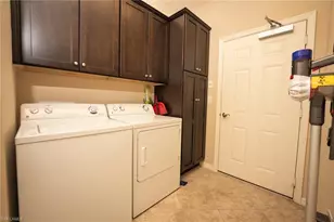 8986 Cambria Cir, Naples, FL 34113 - Photo 21