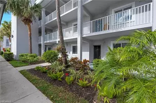 7831 Regal Huron Circle, Naples, FL 34104 - Photo 1