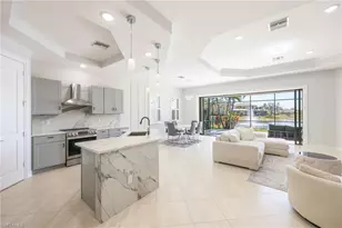 1419 Serrano Cir, Naples, FL 34105 - Photo 1