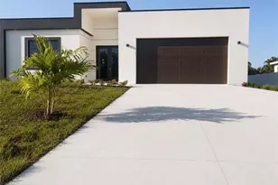 2918 Diplomat Pkwy W, Cape Coral, FL 33993 - Photo 1