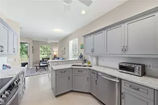 2190 Arielle Dr, Naples, FL 34109 - Photo 19