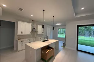 2428 31st Ave NE, Naples, FL 34120 - Photo 3