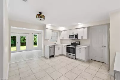 2437 Sunset Ave, Naples, FL 34112 - Photo 5