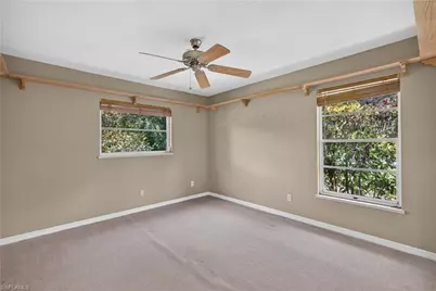 240 Stonegate Ct, Naples, FL 34119 - Photo 29