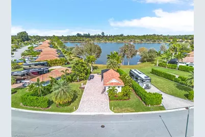 13447 Golden Palms Cir, Fort Myers, FL 33913 - Photo 5