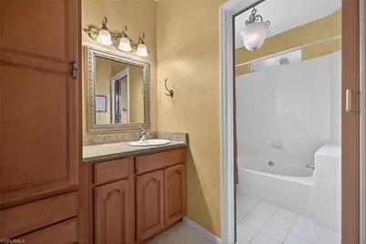 290 Emerald Bay Cir #L7, Naples, FL 34110 - Photo 11