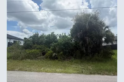 3215 63rd St W, Lehigh Acres, FL 33971 - Photo 3