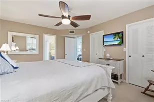 9375 Gulf Shore Dr Dr, Naples, FL 34108 - Photo 31