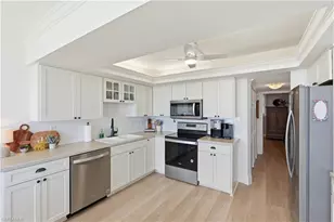 9375 Gulf Shore Dr Dr, Naples, FL 34108 - Photo 15
