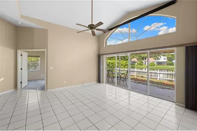 12641 Eagle Pointe Cir, Fort Myers, FL 33913 - Photo 17