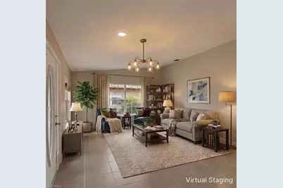 12641 Eagle Pointe Cir, Fort Myers, FL 33913 - Photo 5