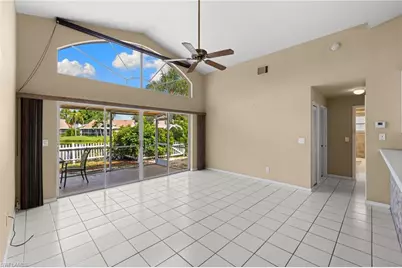 12641 Eagle Pointe Cir, Fort Myers, FL 33913 - Photo 19