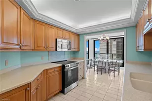 4901 Gulf Shore Blvd N, Naples, FL 34103 - Photo 15