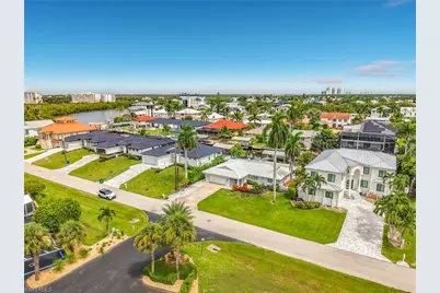 225 3rd St, Bonita Springs, FL 34134 - Photo 37